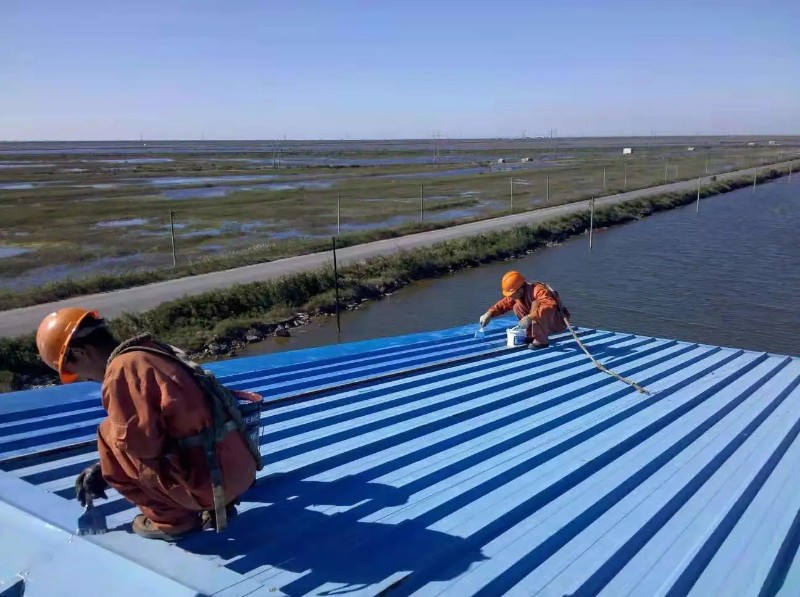 东城钢结构屋面漏水原因